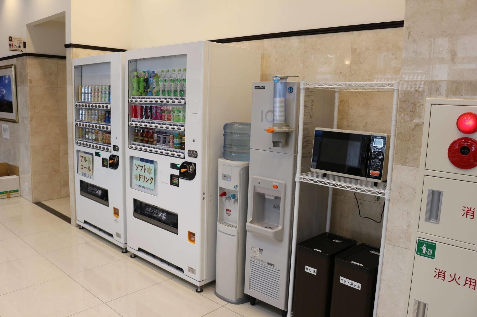 Toyoko Inn Nagoya-Eki Sakuradori-Guchi Honkan Kültér fotó